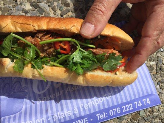 Banh mi Olimy